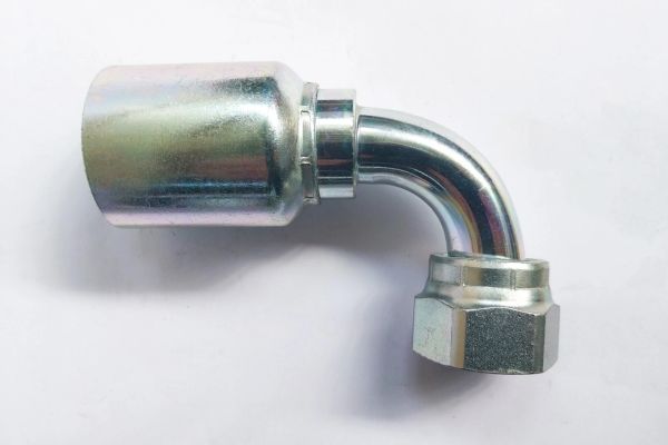 ORFS mit Überwurfmutter 90° Bogen