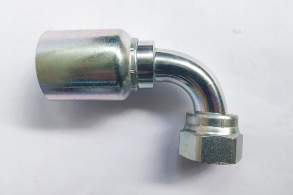 ORFS mit Überwurfmutter 90° Bogen